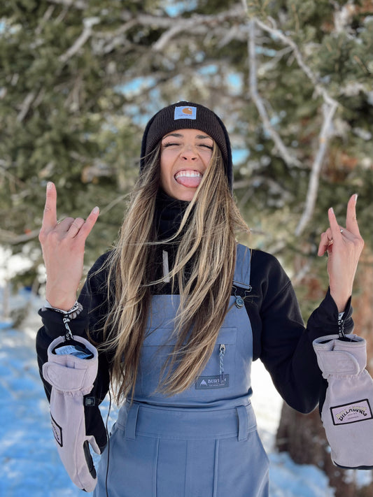 Hack Your Look: How to Style Snowboard Outfits
